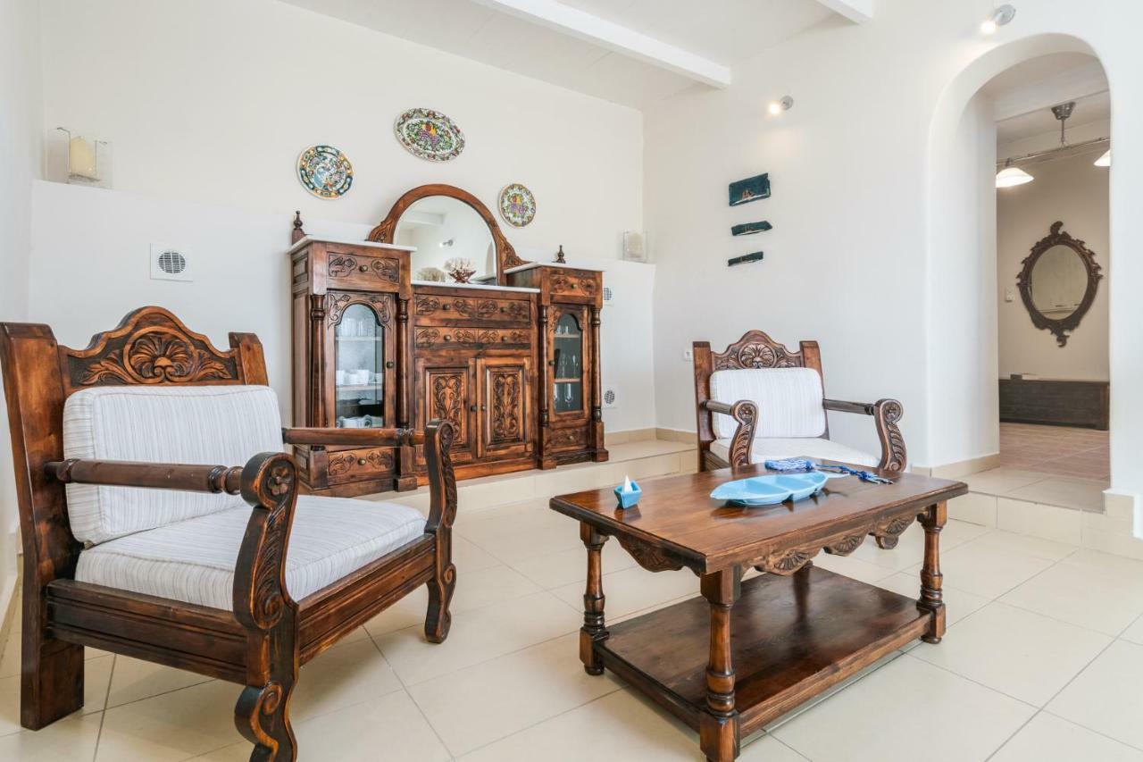 Georgia'S House & Apartment Adamantas  Ngoại thất bức ảnh